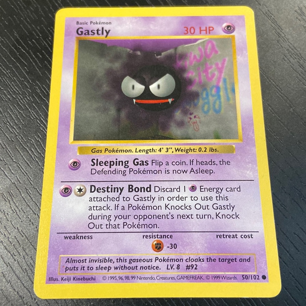 Gastly 50/102 [SHADOWLESS] Base Set Pokemon Card 1999